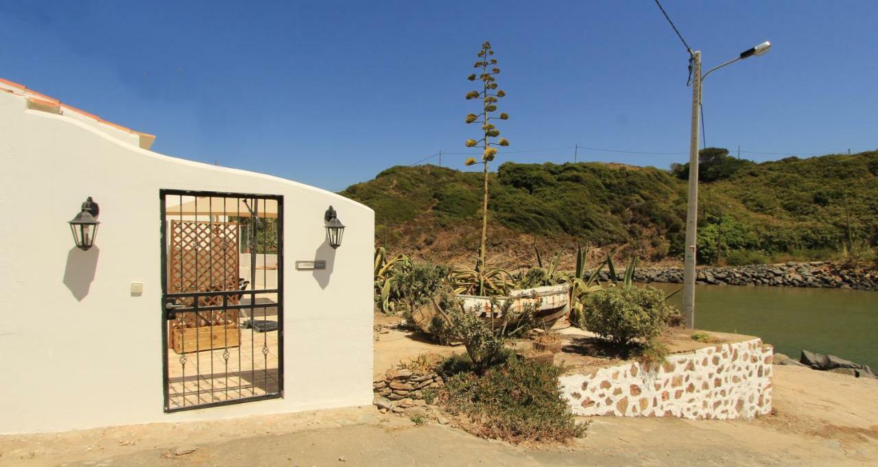 Chale Da Baia Villa Porto Covo Bagian luar foto