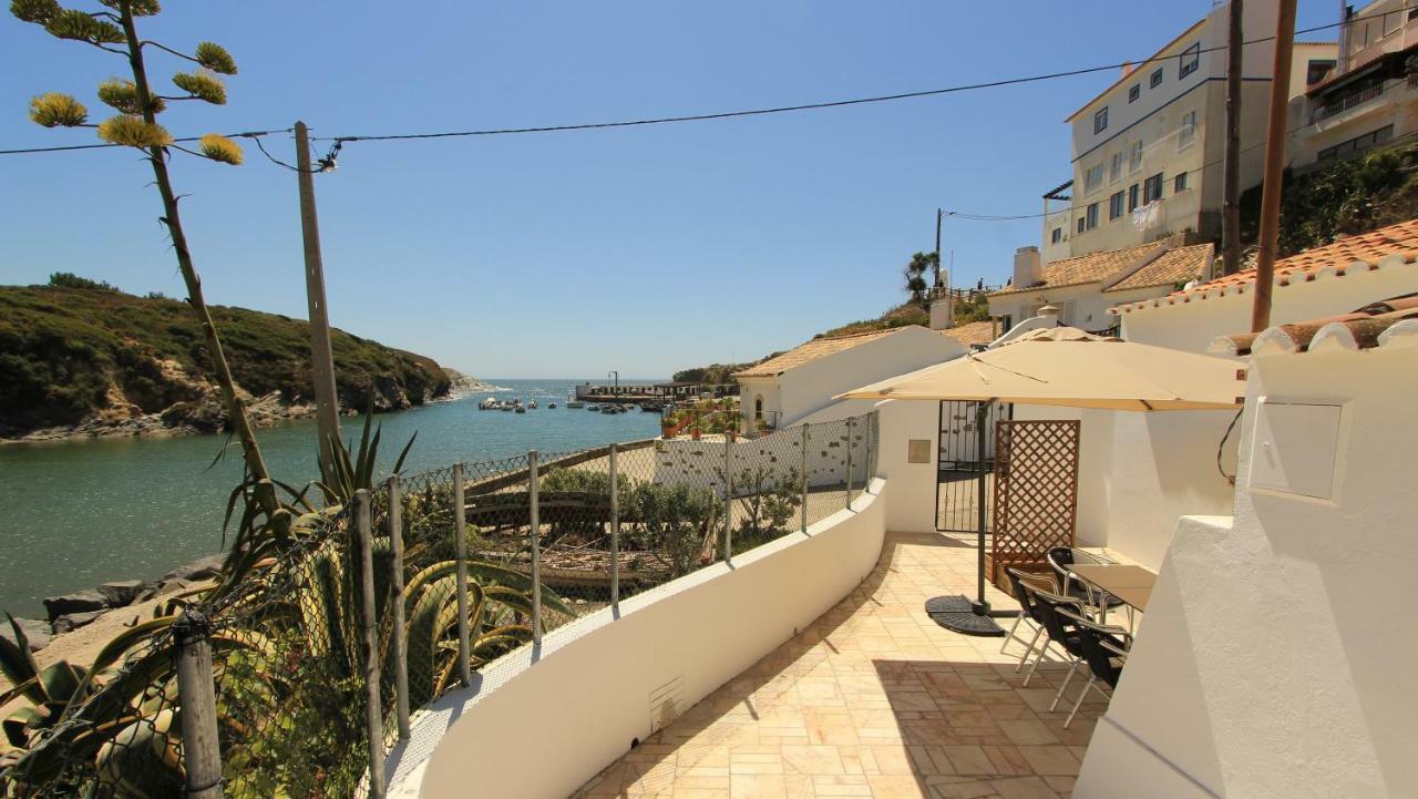 Chale Da Baia Villa Porto Covo Bagian luar foto